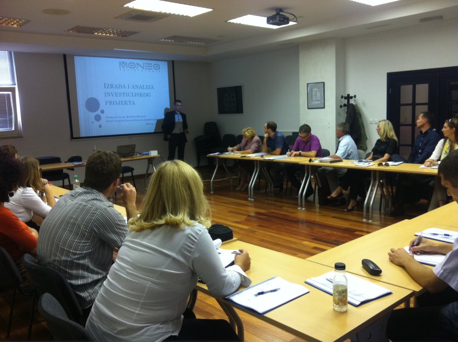 U IDA-i održan seminar "Izrada i analiza investicijskog projekta"