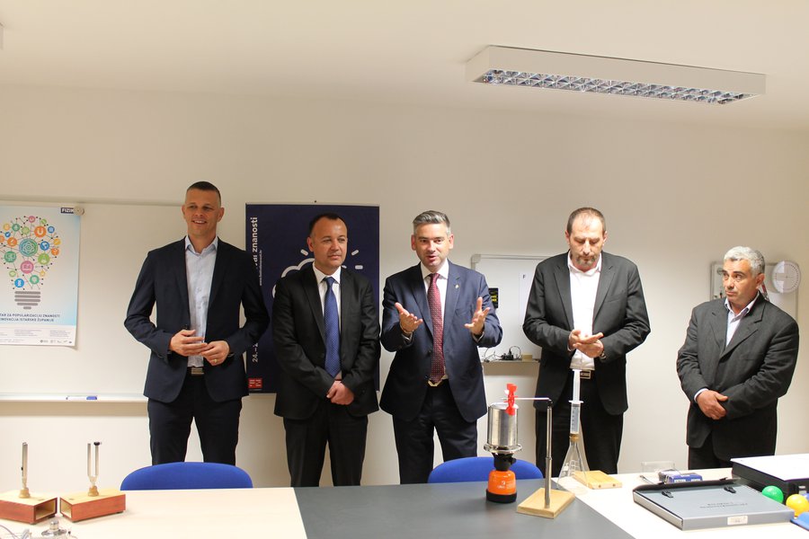 Pokrenut je novi laboratorij za kemiju pri Centru za popularizaciju znanosti i inovacija Istarske županije
