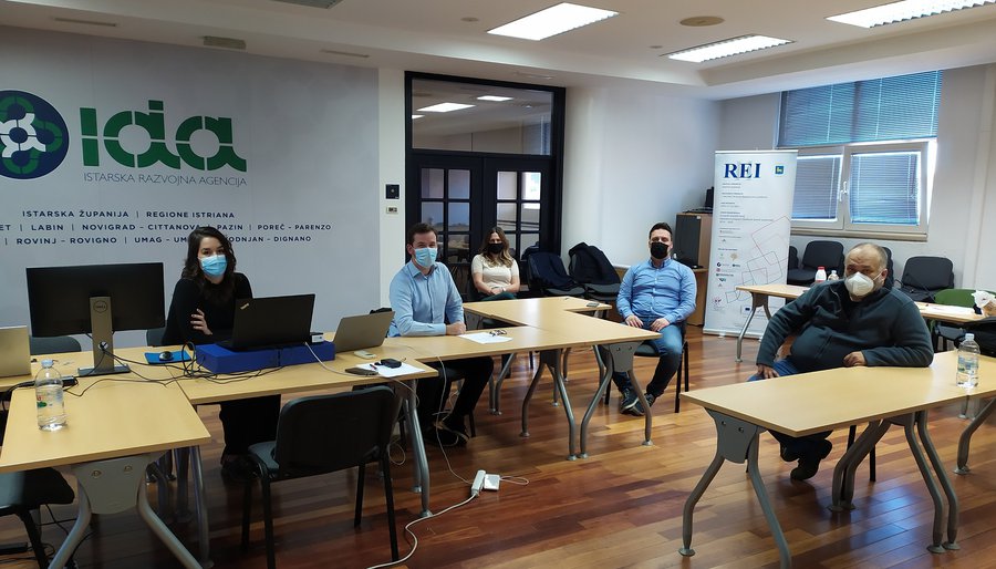 Održana on line edukacija na temu E-trgovina